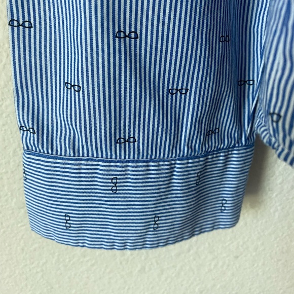 Velvet Heart Women’s White&Navy Pinstripe Long Sleeve Button Down Shirt Size XL - Picture 8 of 14